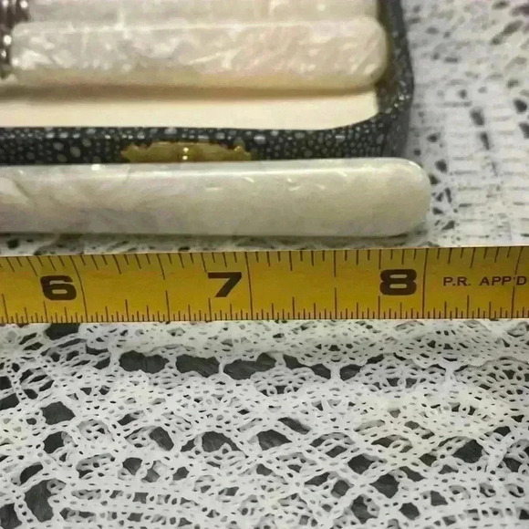 Vintage
PREMIER CUTLERY  CMPY Genuine Mother of Pearl Stainless Steel knife set - Picture 16 of 16